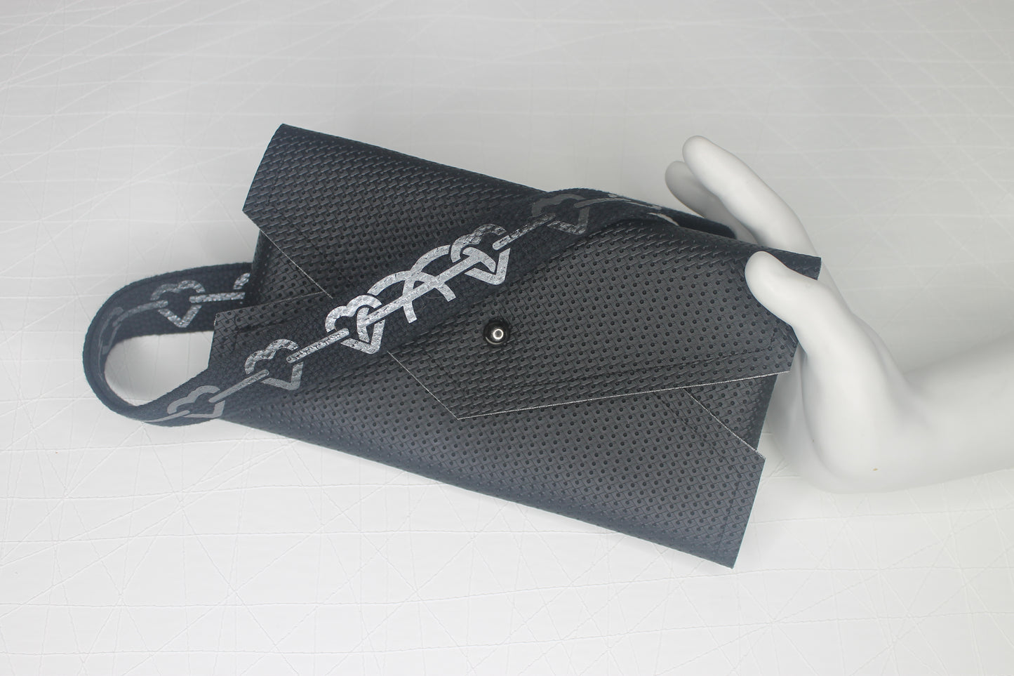 CR1 KRISTI single